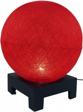 Ball table lamp with MDF stand made of cotton threads - red