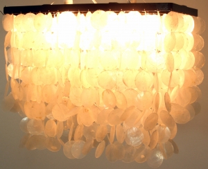 Ceiling lamp/ceiling light fixture, shell lamp made of hundreds of Capiz, mother of pearl platelets - model Hispaniola 1 - 40x50x20 cm 